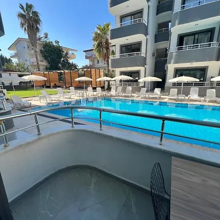 Apartment Blue House Garden 4 *
